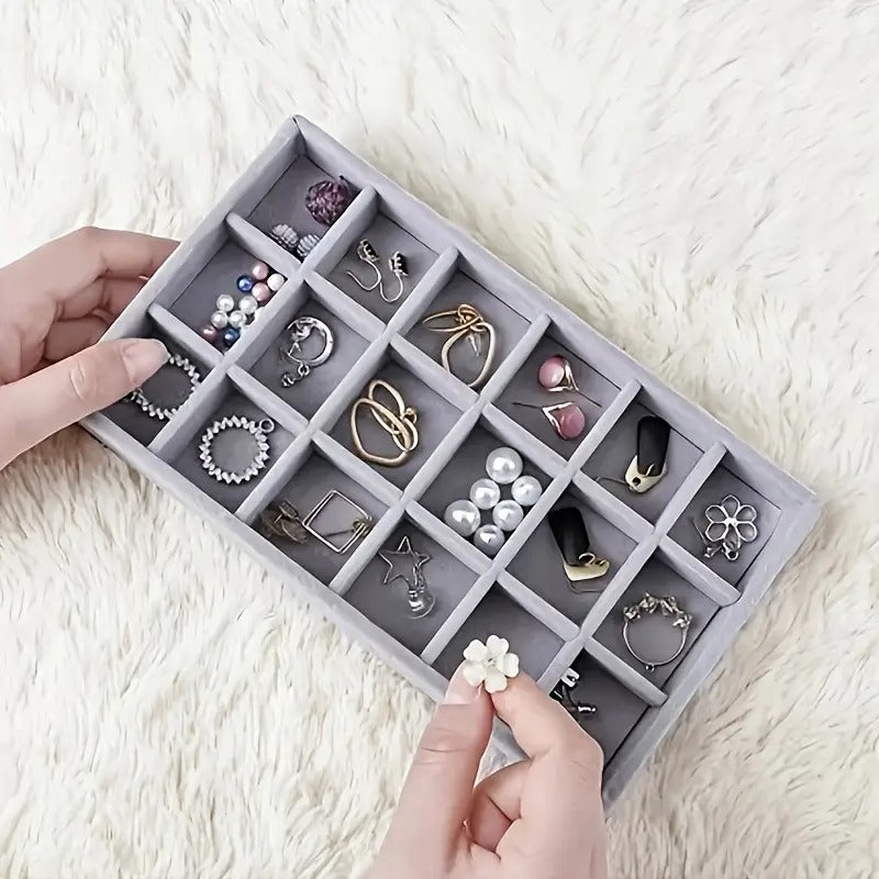 18-Grid Jewelry Organizer Tray
