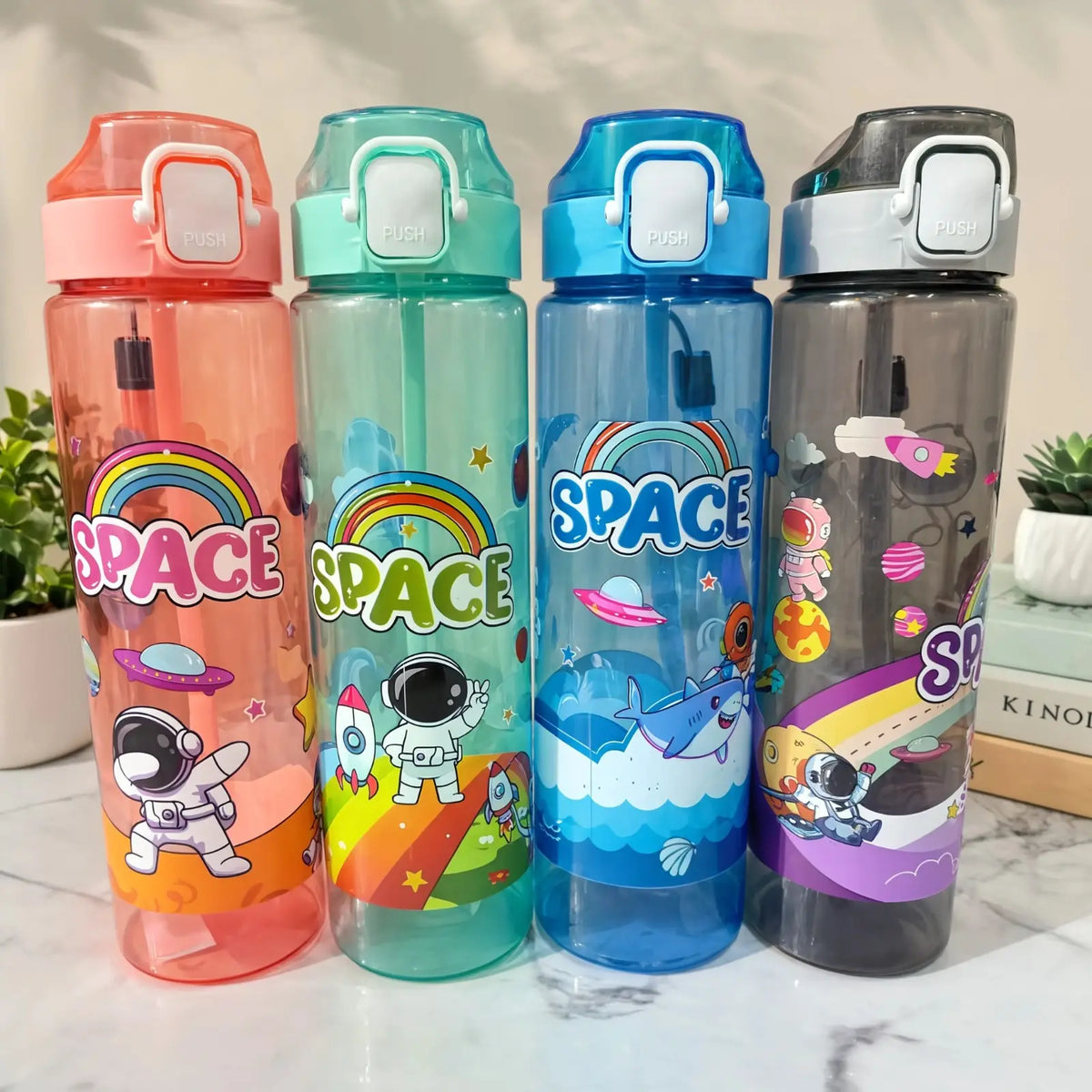 Space 900 ml Transparent Bottle